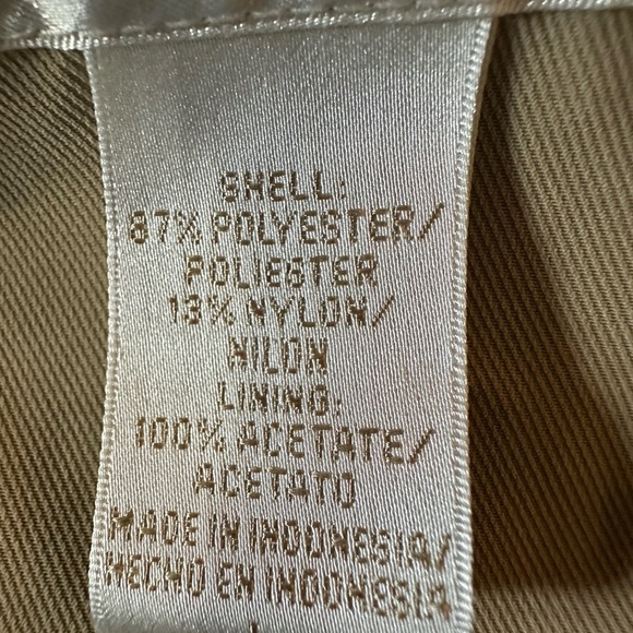 Perry Ellis Tan Lightweight Shirt Jacket with Zip-Up Closure - Picture 9 of 10